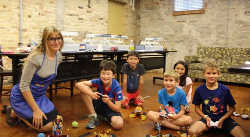 Dunwoody Robotics Camp: Expedition Mars | Ages 8-13 (2023-06-26 - 2023-06-30)