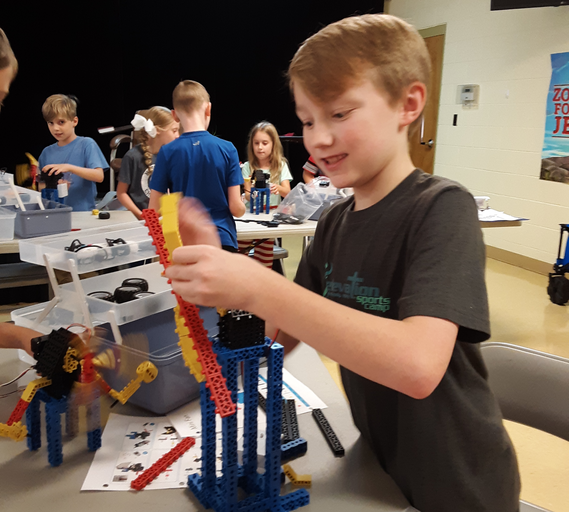 Franklin Robotics Camp: Expedition Mars | Ages 8-13 (2023-07-10 - 2023-07-14)