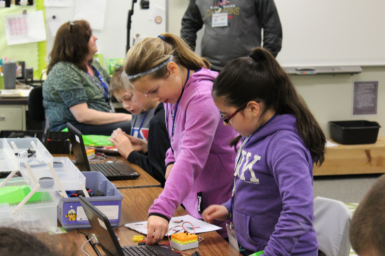 Nashville | Intro to Coding: Grades 3-5 | The Curve Homeschool (2025-08-11 - 2026-05-11)